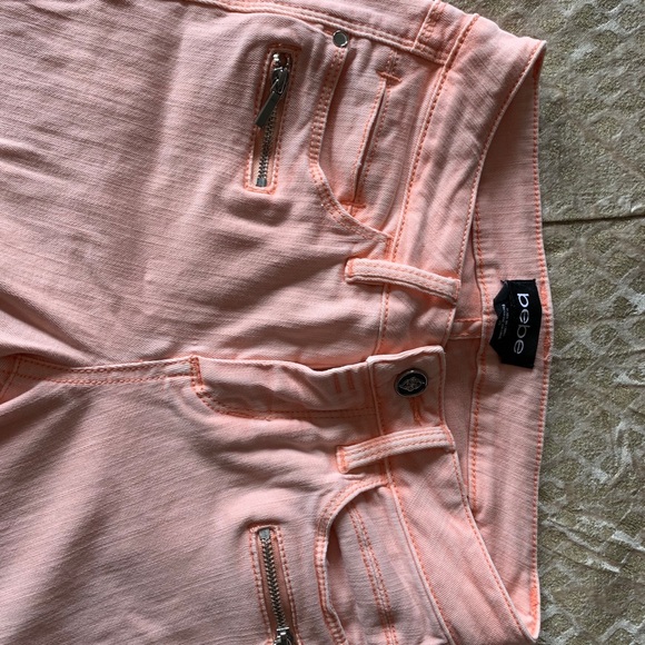 Bebe Distressed Jeans - Picture 2 of 3